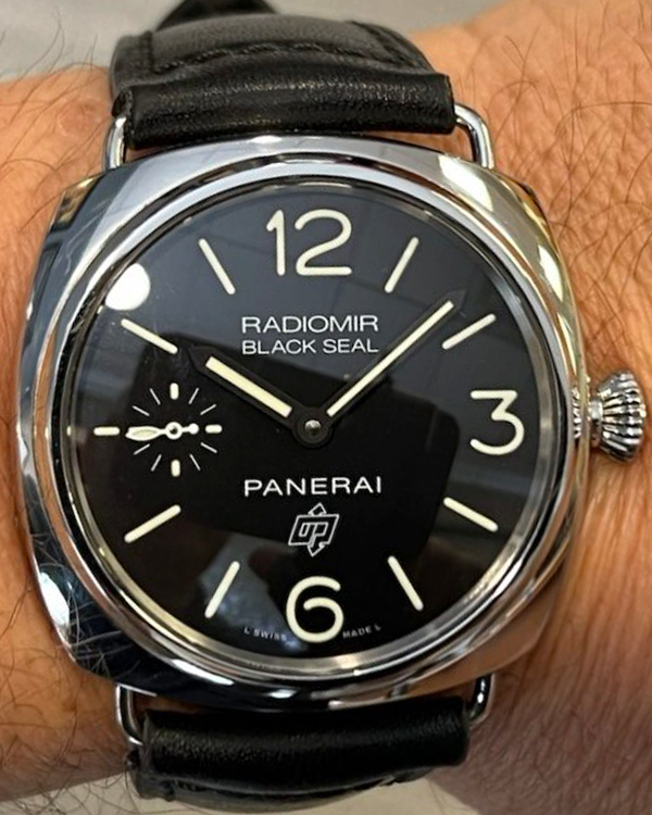 2016 (S Series) Panerai Radiomir Black Seal 45MM Black Dial Leather Strap (PAM00380)