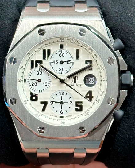 Audemars Piguet Royal Oak Offshore 42MM White Dial Aftermarket Rubber Strap (26170ST.OO.D091CR.01)
