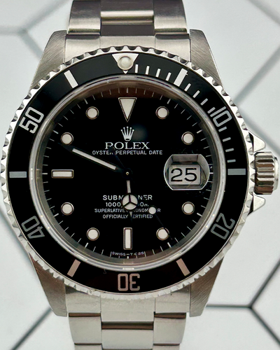 Rolex Submariner Date 40MM Black Dial Oyster Bracelet (16610)