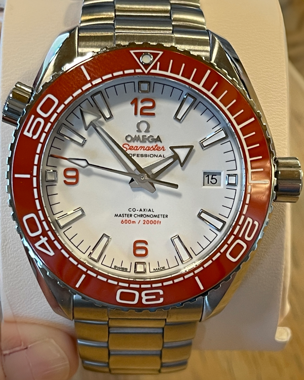 2021 Omega Seamaster Creamsicle Planet Ocean 600M Co-Axial Master Chronometer 43.5MM Steel White Dial (215.30.44.21.04.001)