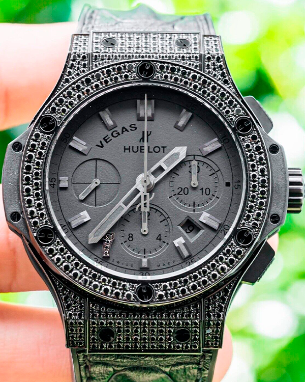 2017 Hublot Big Bang "Las Vegas" Limited Edition 44MM Black Dial Leather/Rubber Strap (301.CI.1110.HR.1700.LVB17)