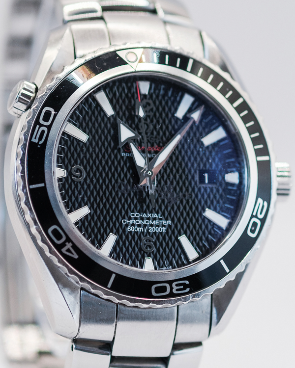 Omega Seamaster Planet Ocean 007 Quantum Of Solace L.E. 45MM Black Dial Steel Bracelet (222.30.46.20.01.001)