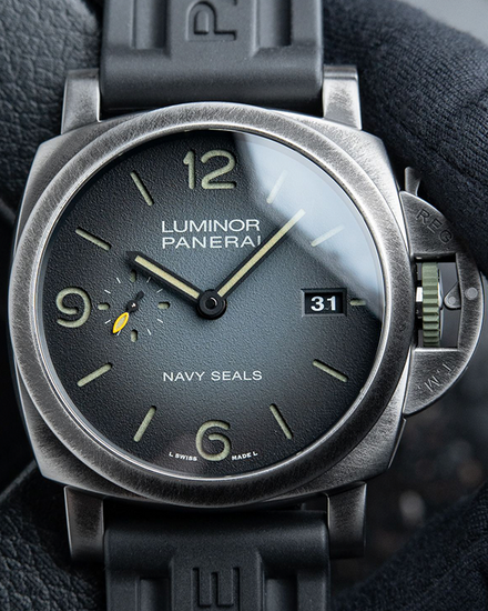 2024 Panerai Luminor Marina Navy Seals L.E. 44MM Grey Dial Rubber Strap (PAM01412)