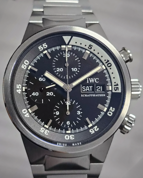 IWC Schaffhausen Aquatimer Chronograph 42MM Black Dial Steel Bracelet (IW371928)