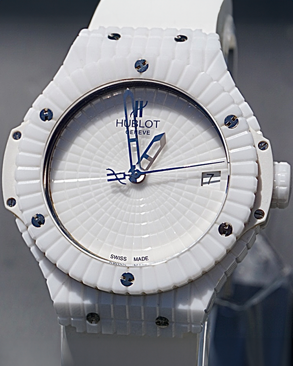 Hublot Big Bang Caviar 41MM White Dial Rubber Strap (346.HX.2800.RW)