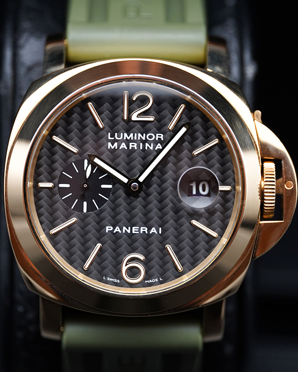 2005 Panerai Luminor Marina 44MM Black Dial Rubber Strap (PAM00140)