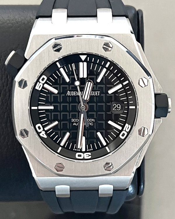 Audemars Piguet Royal Oak Offshore Diver 42MM Black Dial Rubber Strap  (15710ST.OO.A002CA.01)