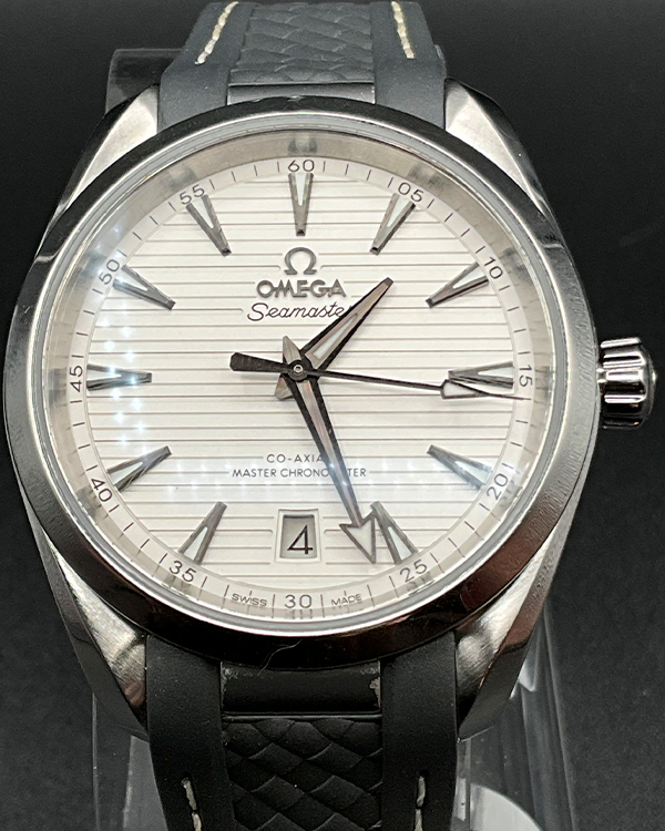 2021 Omega Seamaster Aqua Terra 150M 38MM Silver Dial Rubber Strap (220.12.38.20.02.001)