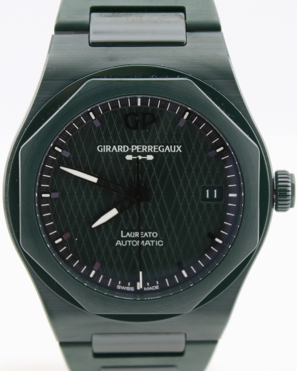 2023 Girard Perregaux Laureato "Aston Martin" 38MM Green Dial Ceramic Bracelet (81005-32-3080-1CX)