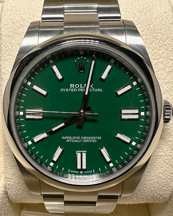 2023 Rolex Oyster Perpetual 41MM Green Dial Oyster Bracelet (124300)