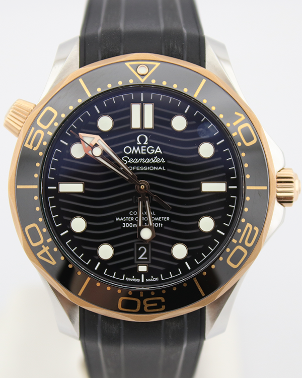 2021 Omega Seamaster Diver 300M 42MM Black Dial Rubber Strap (210.22.42.20.01.002)