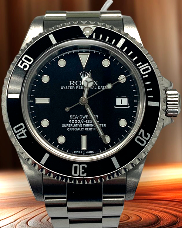 Rolex Sea-Dweller 4000 40MM Black Dial Steel Bracelet (16600)