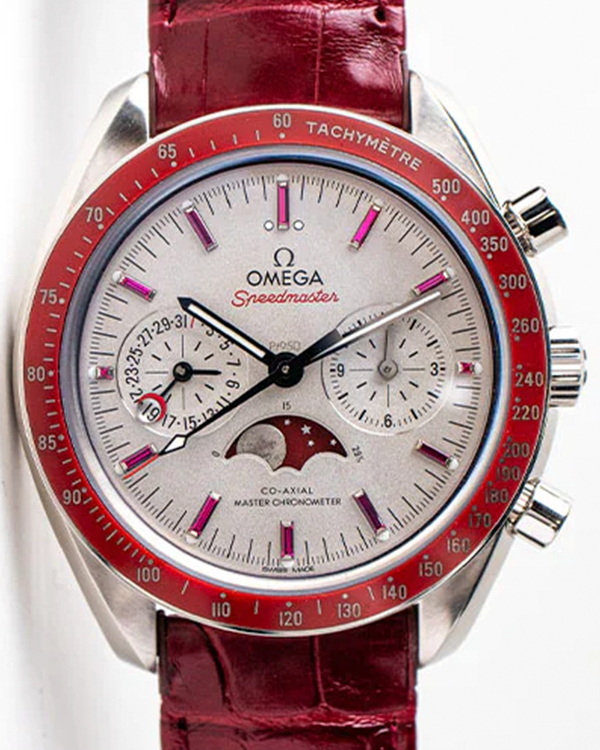 2023 Omega Speedmaster 44.25MM White Dial Leather Strap (304.93.44.52.99.002)