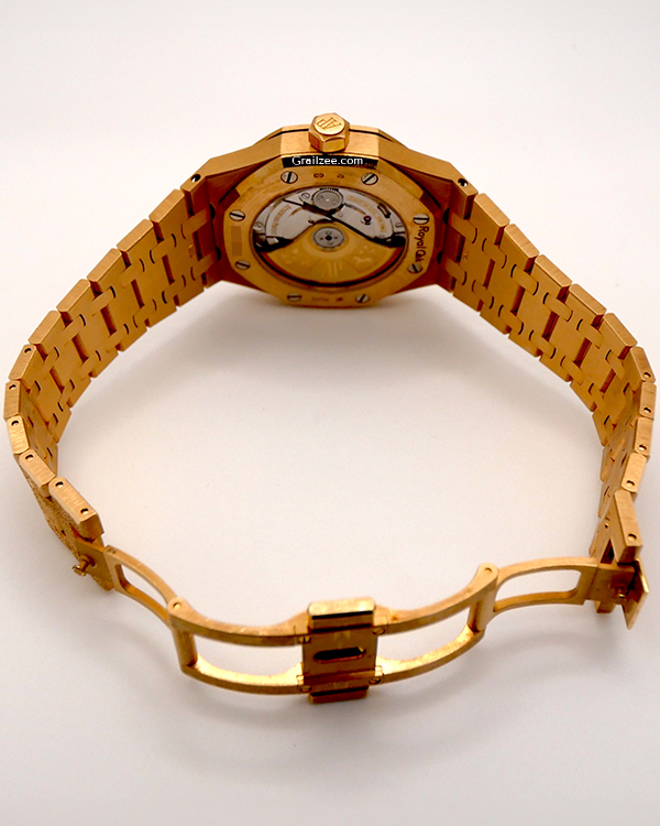 Bracelet Audemars Piguet Royal Oak Violet 29/18 - Occasion, Pour Montre De Luxe
