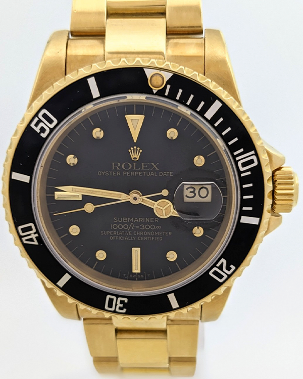 Rolex Submariner Date 40MM Black Dial Yellow Gold Oyster Bracelet (16808)