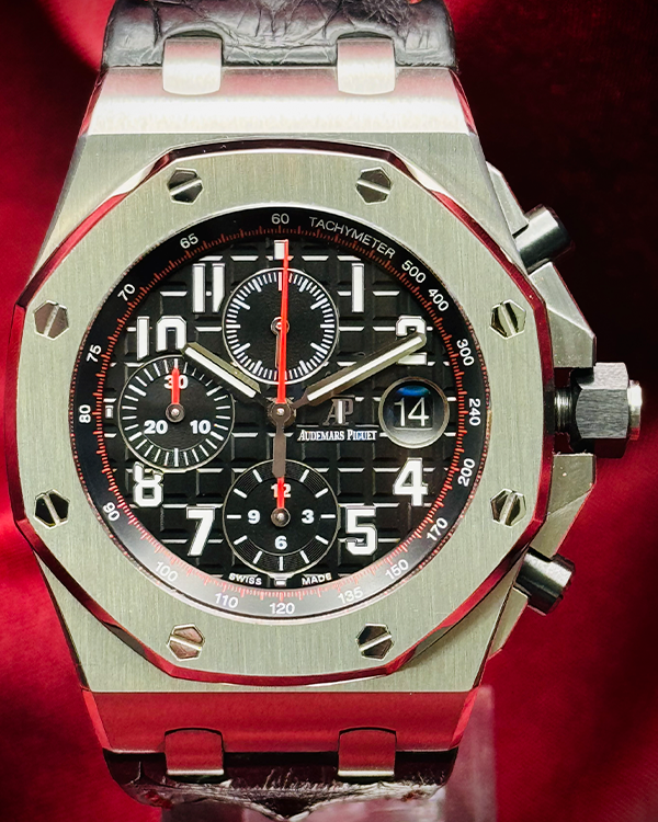 2015 Audemars Piguet Royal Oak Offshore 42MM Black Dial Leather Strap (26470ST.OO.A101CR.01)