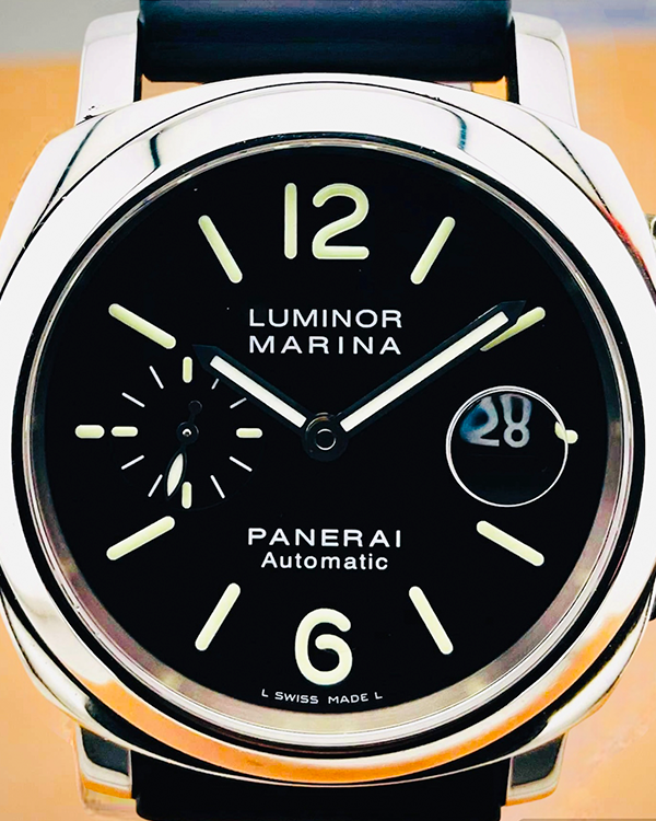 2004 Panerai Luminor Marina 44MM Black Dial Leather Strap (PAM00104)