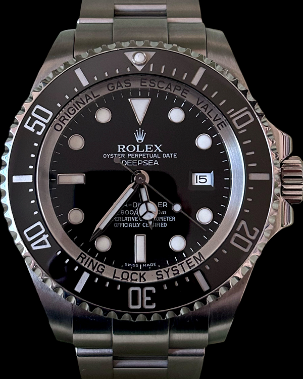 No Reserve - Rolex Sea-Dweller 44MM Black Dial Oyster Bracelet (116660)