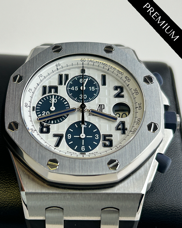 Audemars Piguet Royal Oak Offshore Chronograph "Navy" 42MM White Dial Rubber Strap (26170ST.OO.D305CR.01)