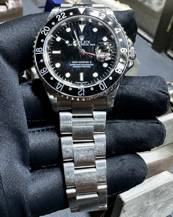 2001 Rolex GMT-Master II 40MM Black Dial Oyster Bracelet (16710) – Grailzee