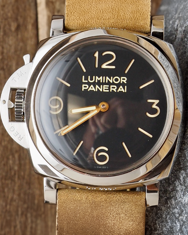 2014 Panerai Luminor 1950 3 Days Lefty 47MM Black Dial Leather Strap (PAM00557)