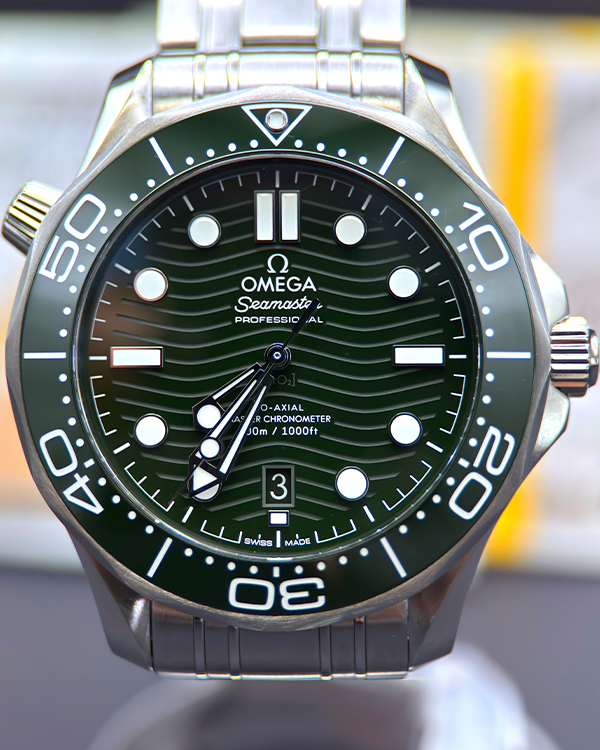 2023 Omega Seamaster Diver 300M 42MM Green Dial Steel Bracelet (210.30.42.20.10.001)
