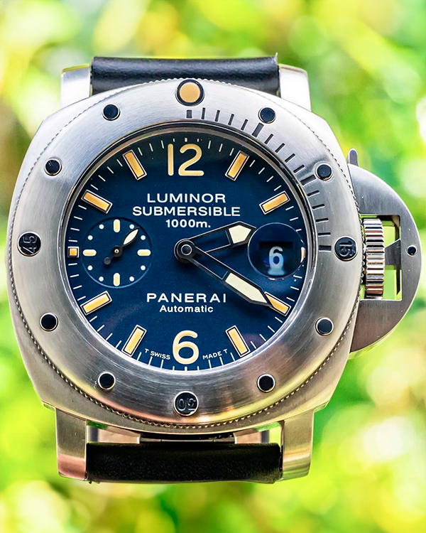 2006 Panerai Luminor Submersible "La Bomba" 44MM Blue Dial Leather Strap (PAM00087)