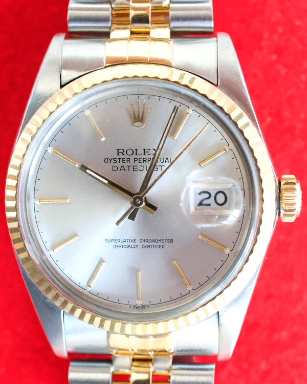 1985 (8.6M serial) Rolex Datejust 36MM Silver Dial Two-Tone Jubilee Bracelet (16013)