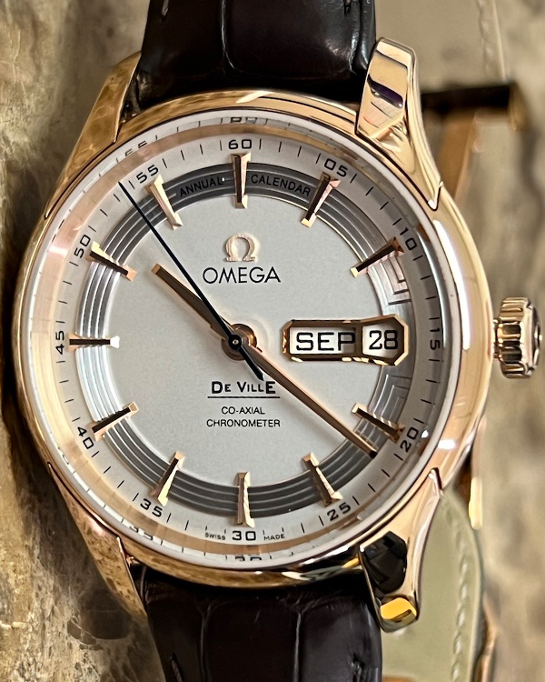 Omega De Ville Hour Vission 41MM White Dial Leather Strap (431.63.41.22.02.001)