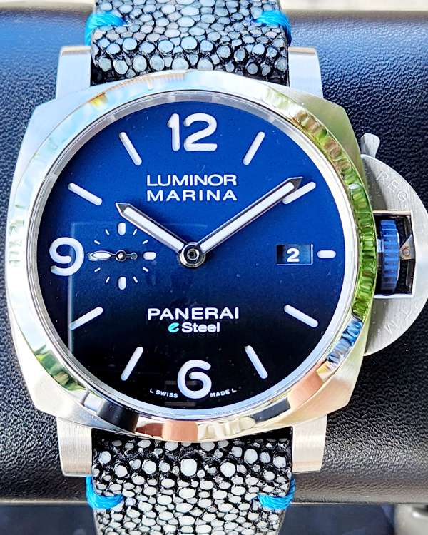 2022 Panerai Luminor Marina 44MM Blue Dial Aftermarket Aaron Bespoke Stingray Rubber Strap (PAM01157)