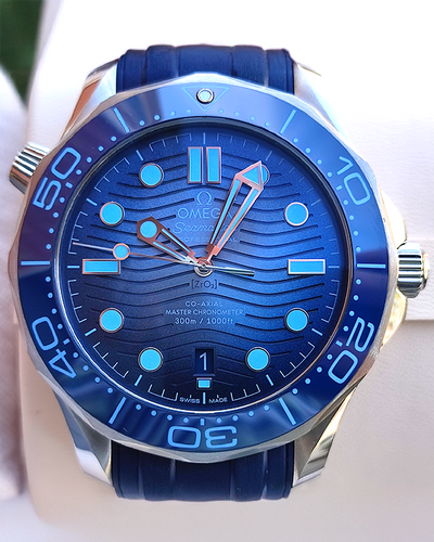 Omega Seamaster Diver 300M 42MM "Summer Blue" Dial Rubber Strap (210.32.42.20.03.002)