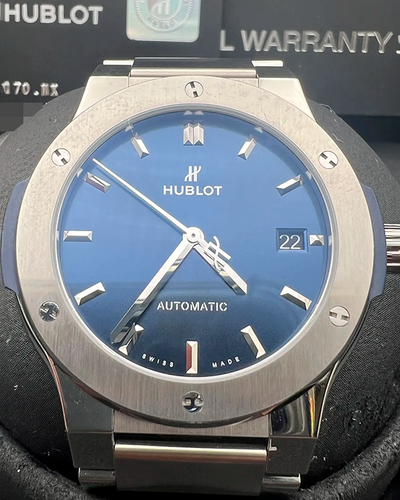 2020 Hublot Classic Fusion 45MM Blue Dial Titanium Bracelet (510.NX.7170.NX)