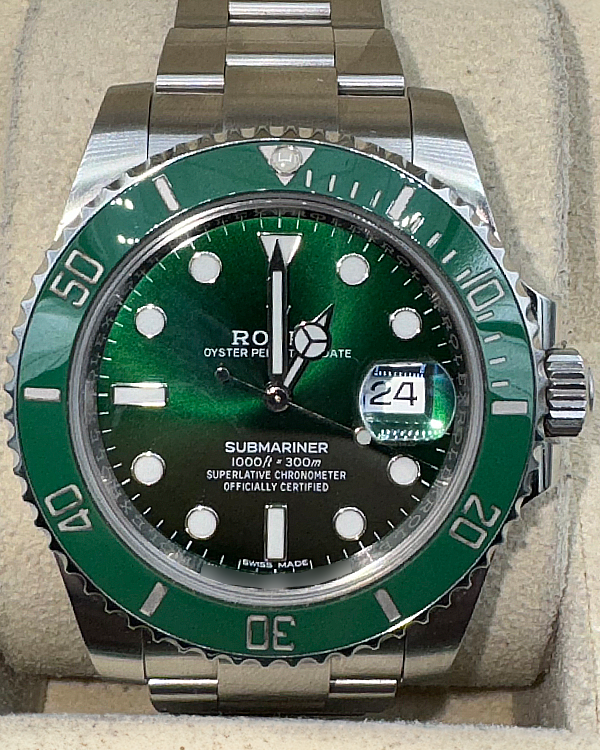 2016 Rolex Submariner Date “Hulk” 40MM Green Dial Oyster Bracelet (116610LV)