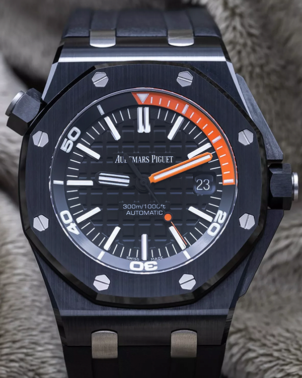 Audemars Piguet Royal Oak Offshore Diver 42MM Black Dial Rubber Strap (15707CE.OO.A002CA.01)