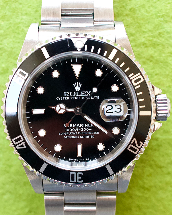 1993 (S Serial) Rolex Submariner Date 40MM Black Dial Oyster Bracelet (16610)