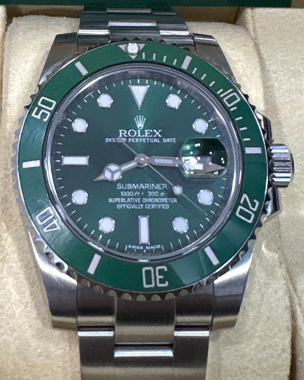 2010 Rolex Submariner Date "Hulk" 40MM Green Dial Steel Bracelet (116610LV)