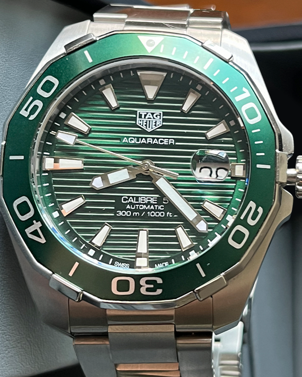 TAG Heuer Aquaracer 300M Calibre 5 Steel Green Dial (WAY201S.BA0927)