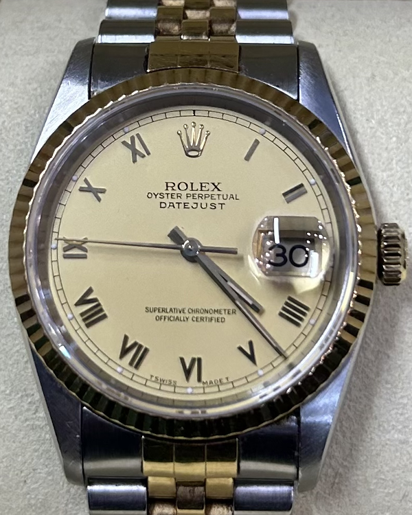 1995 Rolex Datejust 36MM Jubilee Bracelet Steel and Champagne Dial (16233)