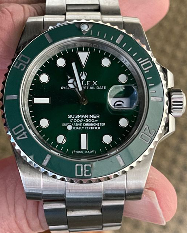 Rolex Submariner Date "Hulk" 40MM Steel Green Dial (116610LV)