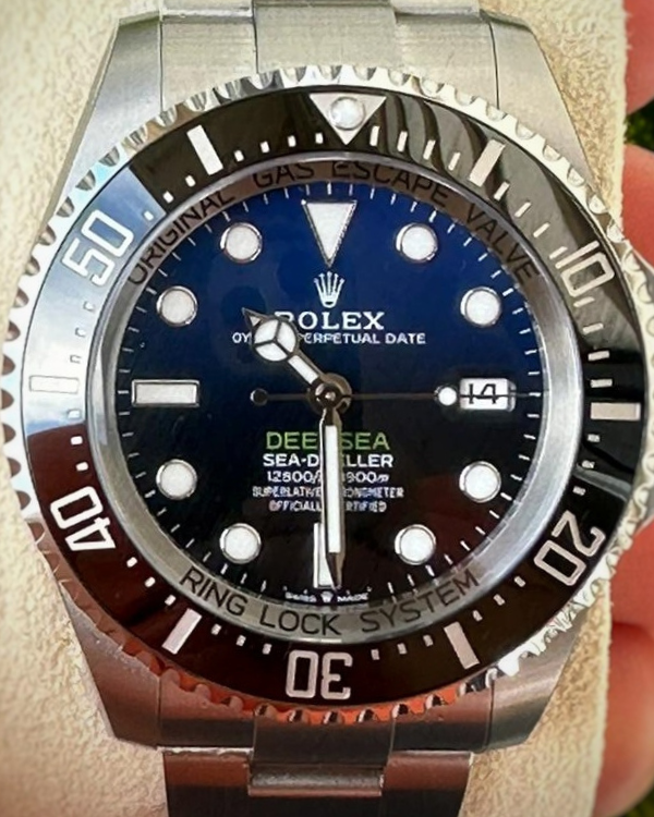 2023 Rolex Sea-Dweller Deepsea "James Cameron" 44MM Oystersteel D-blue Dial (136660)