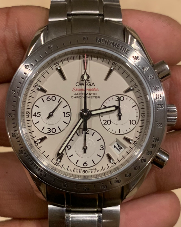 2012 Omega Speedmaster Date 40MM  White Dial Steel Bracelet  (323.10.40.40.02.001)