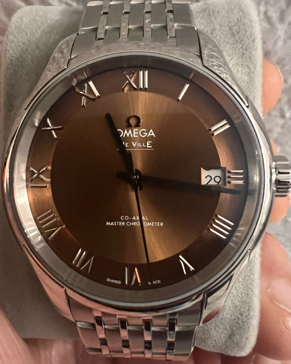 Omega De Ville Hour Vision 41MM Brown Dial Steel Bracelet (433.10.41.21.10.001)