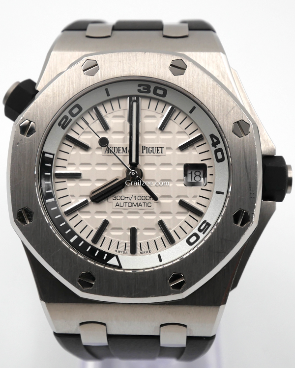 2016 Audemars Piguet Royal Oak Offshore Diver 42MM White Dial Rubber Strap (15710ST.OO.A010CA.01)