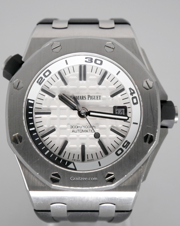 2016 Audemars Piguet Royal Oak Offshore Diver 42MM White Dial Rubber Strap (15710ST.OO.A002CA.02)