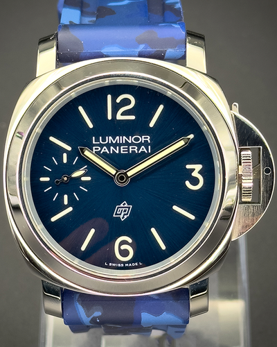 No Reserve - Panerai Luminor "Blu Mare" 44MM Blue Dial Aftermarket Rubber Strap (PAM01085)