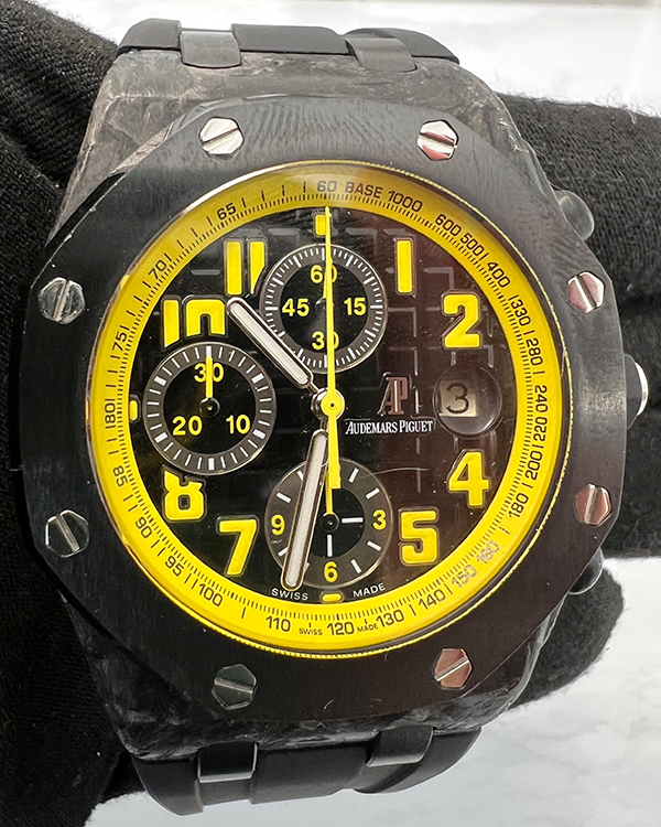 Audemars Piguet Royal Oak Offshore “Bumblebee” 42MM Black Dial Rubber Strap (26176FO)