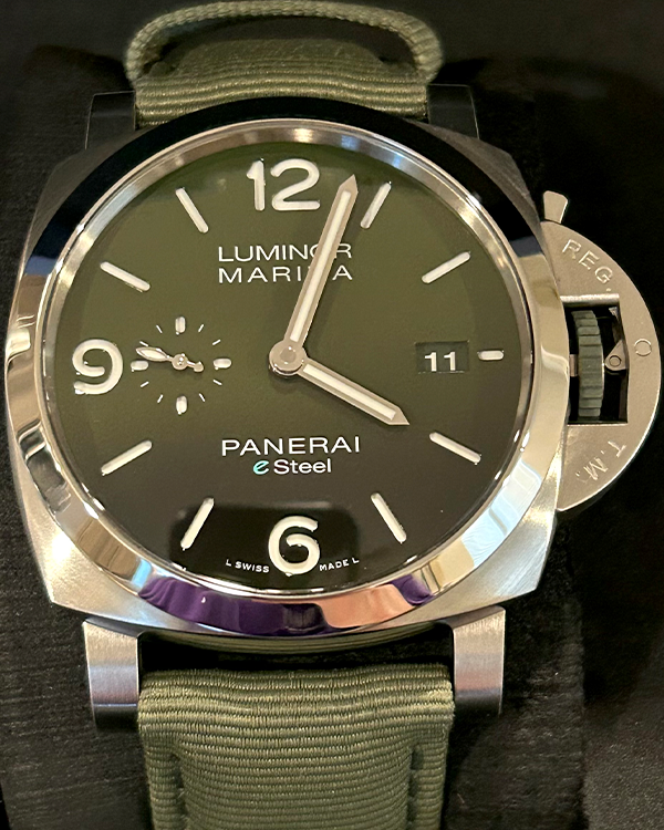 2022 Panerai Luminor Marina Verde Smeraldo 44MM Green Dial Textile Strap (PAM01356)