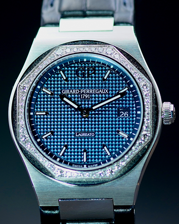 2022 Girard-Perregaux Laureato 34MM Quartz Blue Dial Leather Strap (80189D11A431-CB6A)