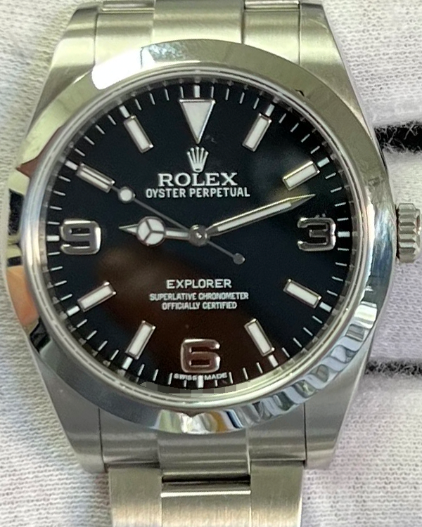 Rolex Explorer 39MM Black Dial Steel Bracelet (214270)