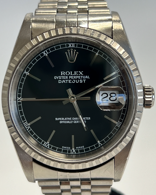 2002 (Y Serial) Rolex Datejust 36MM Black Dial Steel Bracelet (16220)